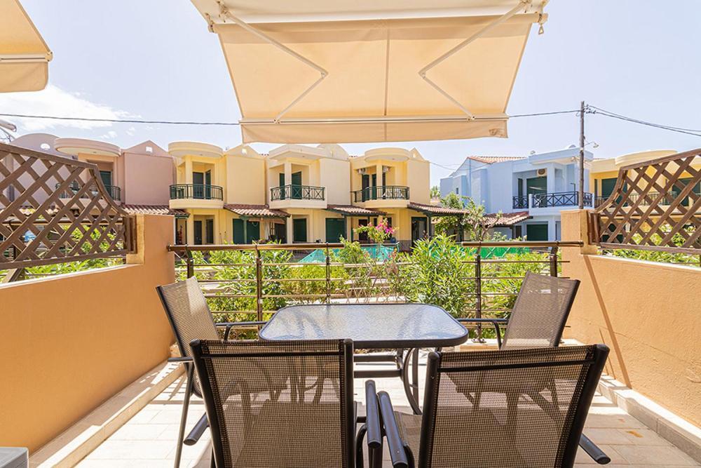 Dafni'S Seaside Luxury Studios Nikiti  Extérieur photo